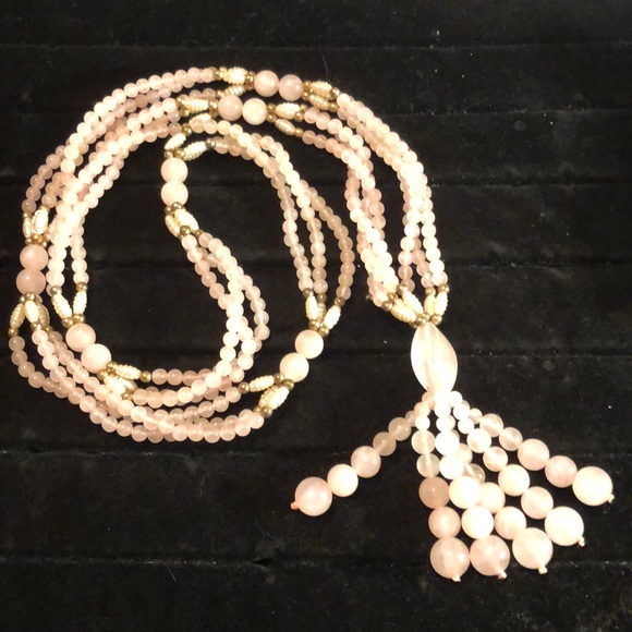 Vintage Jewelry - Rose Quartz Beaded Necklace w Tassle